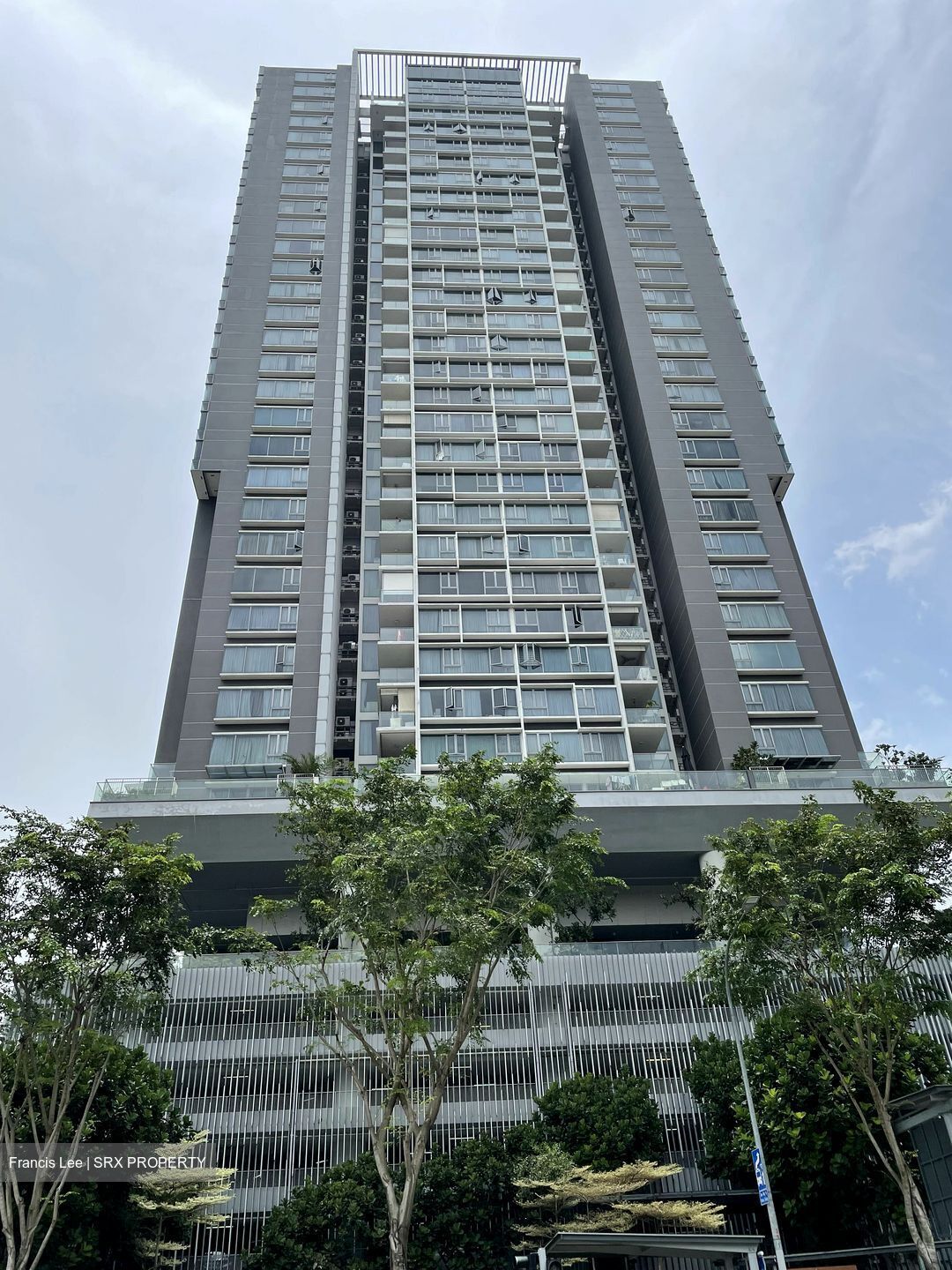 Centro Residences (D20), Condominium #585491411